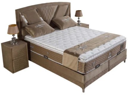 Ensemble de lit coffre 180x200 en velours taupe avec un matelas à ressorts ensachés 7 zones de confort de la collection MILANO