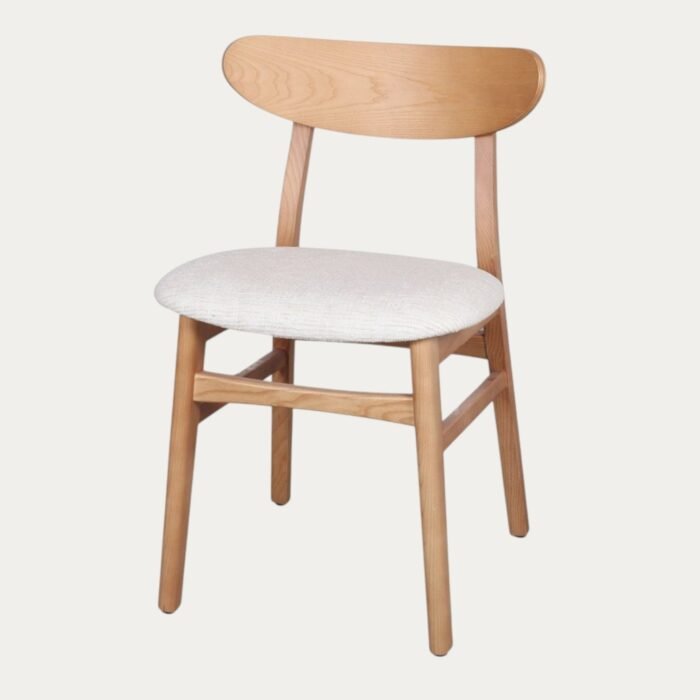 Chaise en Bois: Élégance Nordique avec Assise Rembourrée - Meublei